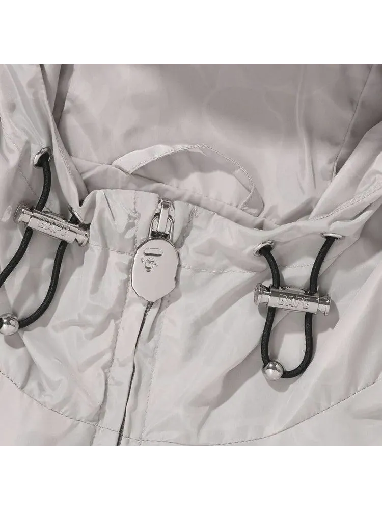 Куртка BAPE Solid Color Nylon Hooded Jacket — изображение 3 из 3, серый