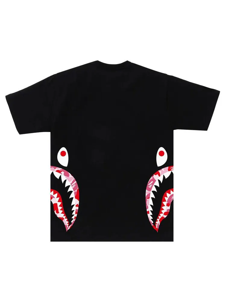 Футболка BAPE ABC Camo Side Shark Tee — изображение 2 из 2, черный/розовый
