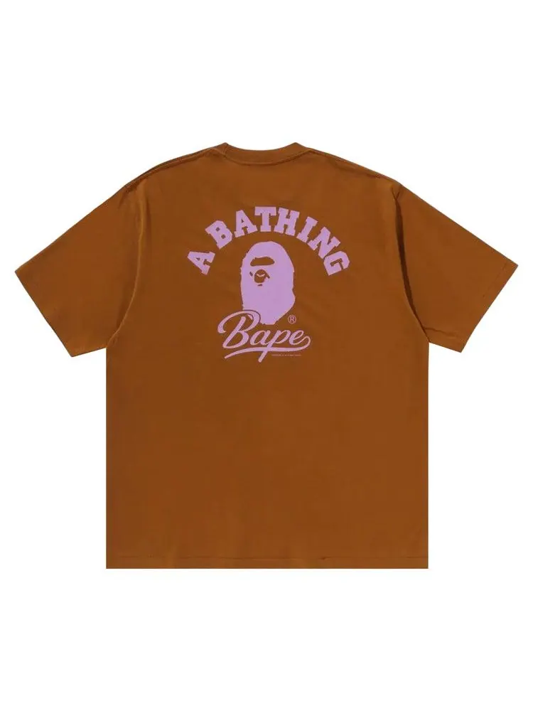 Футболка BAPE Cursive College Logo Relaxed Fit Tee 'Brown' — изображение 2 из 2, коричневый