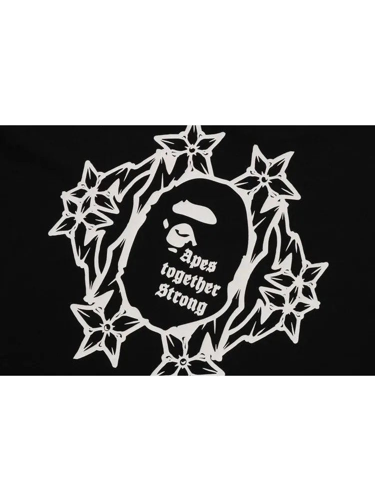Футболка BAPE Gothic Logo Relaxed Fit Tee — изображение 4 из 4, черный