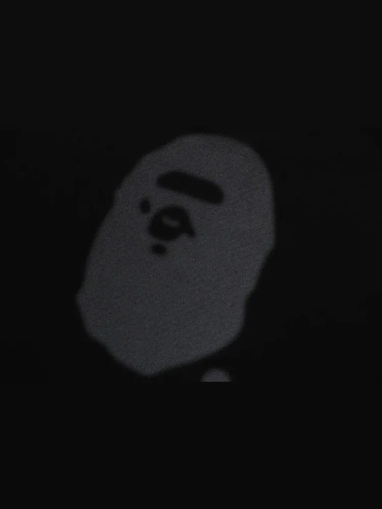Футболка BAPE Logo Relaxed Fit Tee — изображение 4 из 4, черный