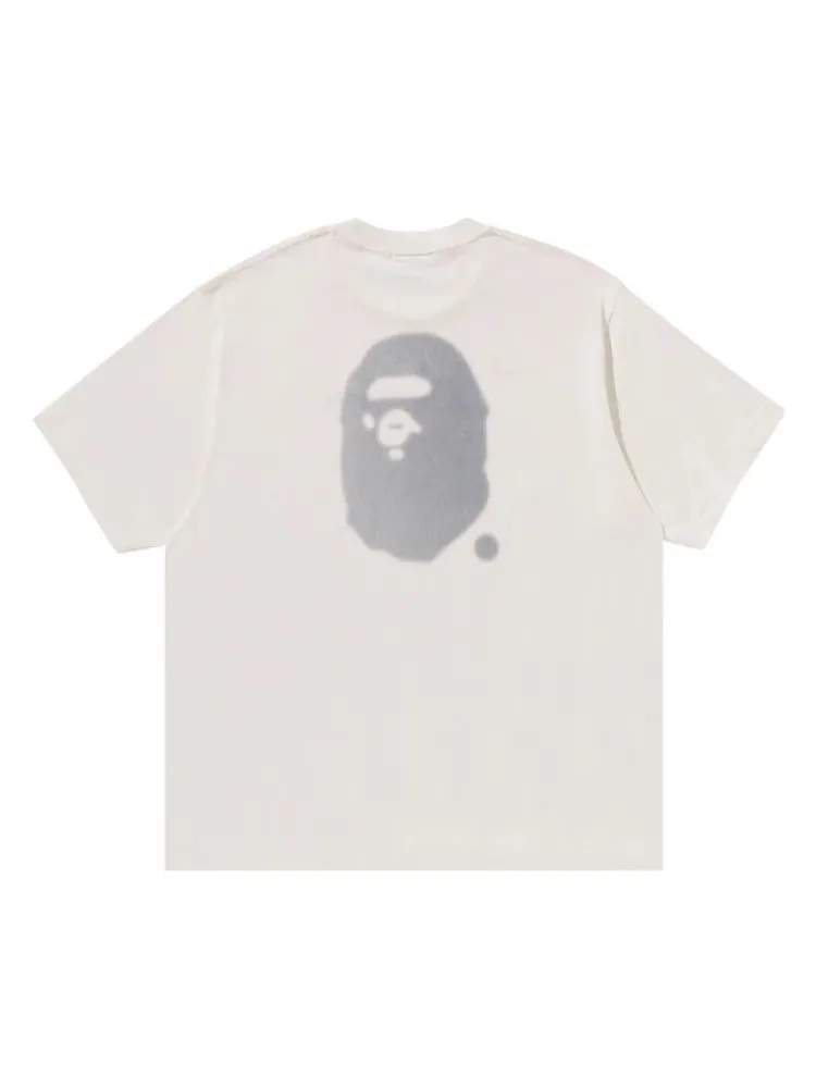 Футболка BAPE Logo Relaxed Fit Tee — изображение 2 из 4, белый