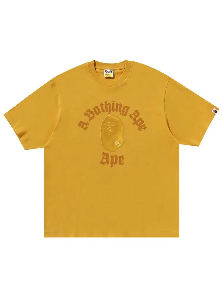 Футболка BAPE Gothic College Relaxed Fit Tee — изображение 1 из 3, желтый