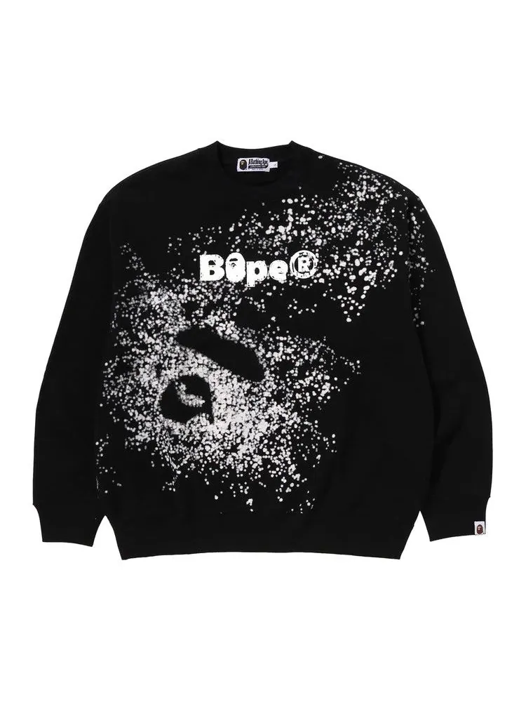 Толстовка BAPE Spray Print Logo Relaxed Fit Crewneck Sweatshirt — изображение 1 из 2, черный