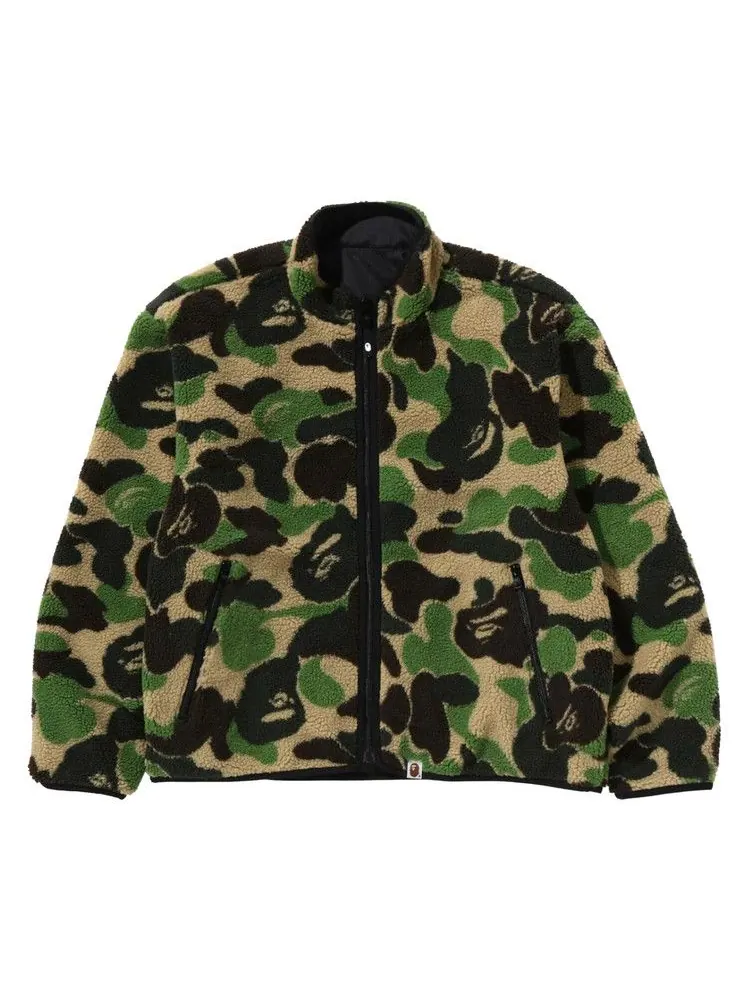 Куртка BAPE ABC Camo Boa Reversible Jacket — изображение 1 из 3, зеленый