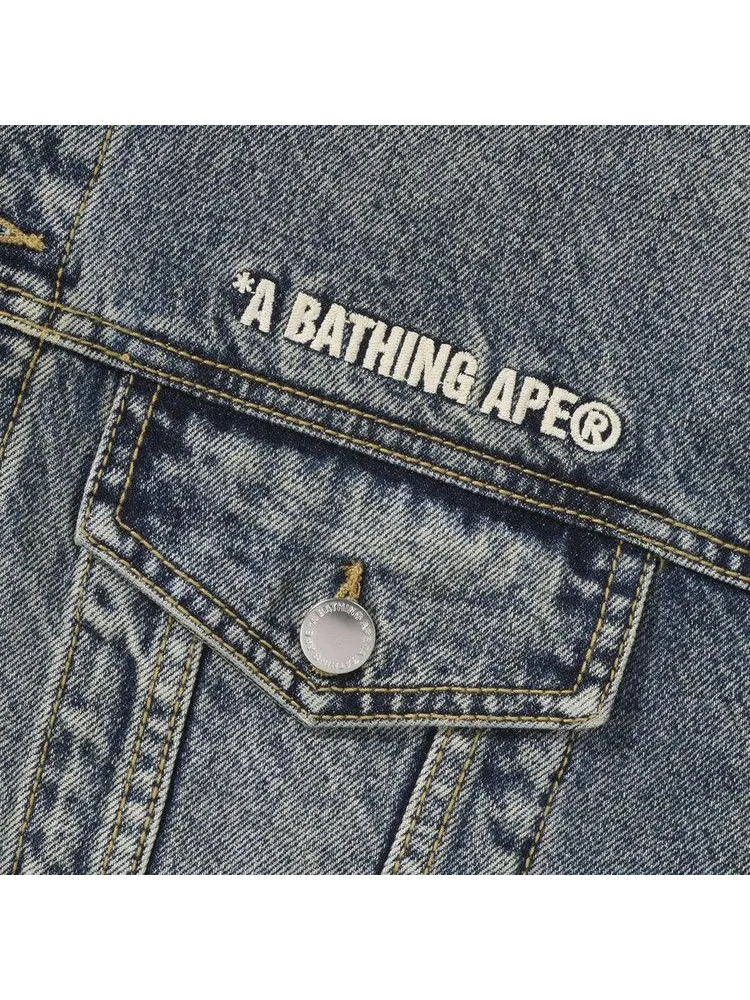 Куртка BAPE Distressed Denim Trucker Jacket — изображение 3 из 3, светлый индиго