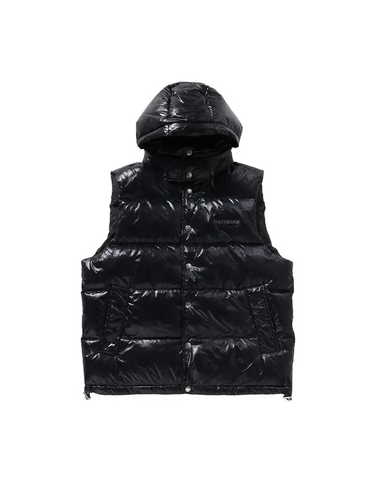Утепленный жилет BAPE Line Camo Debossed Nylon Down Vest — изображение 1 из 3, черный