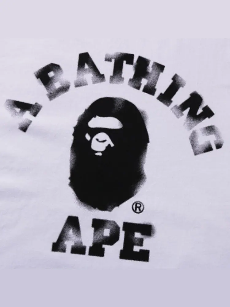 Футболка BAPE College Relaxed Fit Long-Sleeve Tee — изображение 3 из 3, белый