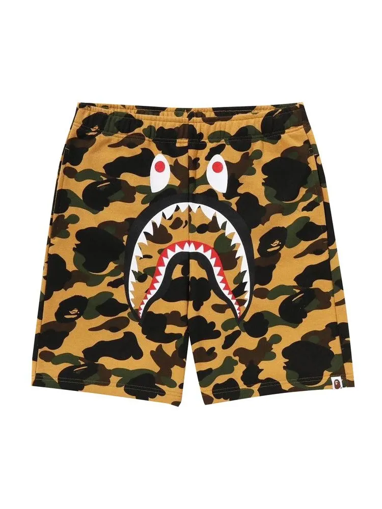 Шорты BAPE 1st Camo Shark Regular Fit Sweat Shorts — изображение 1 из 1, желтый