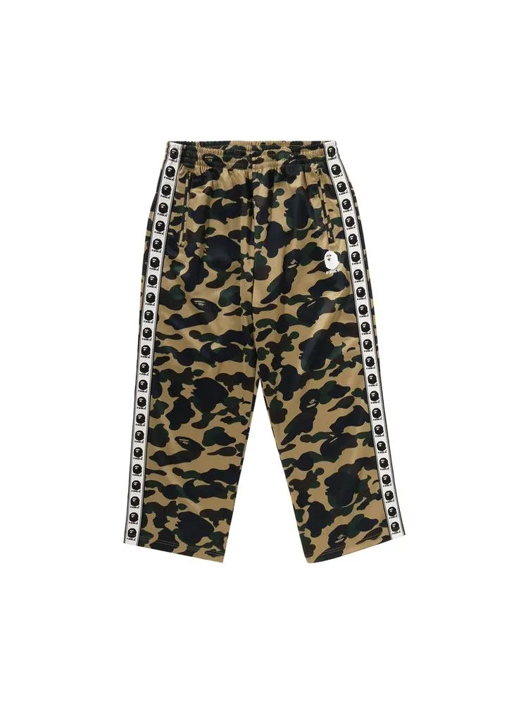 Брюки BAPE 1st Camo Loose Fit Track Pants 'Yellow' — изображение 1 из 2, желтый