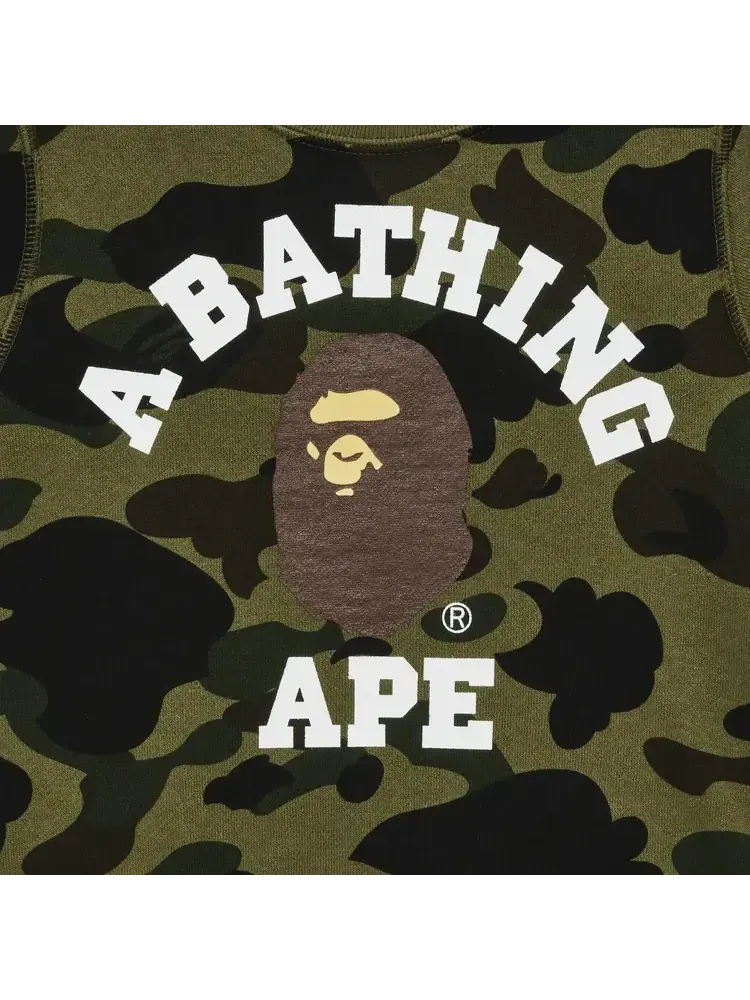 Свитшот BAPE 1St Camo College Crewneck 'Green' — изображение 3 из 3, зеленый
