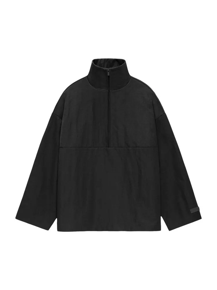 Пуловер Fear of God Essentials Textured Nylon Halfzip Pullover — изображение 1 из 2, черный