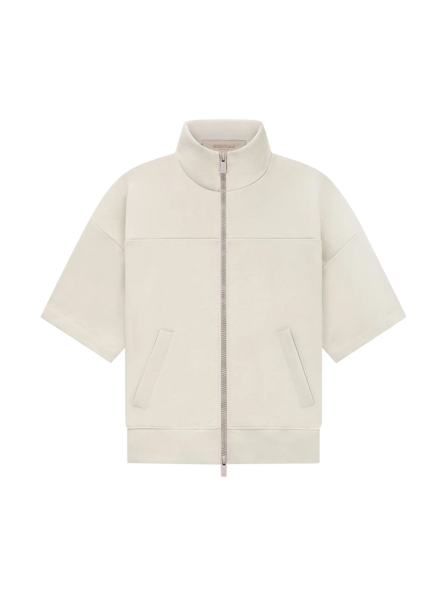 Детская куртка на молнии с короткими рукавами Fear of God Essentials, цвет Пшеница — изображение 1 из 2