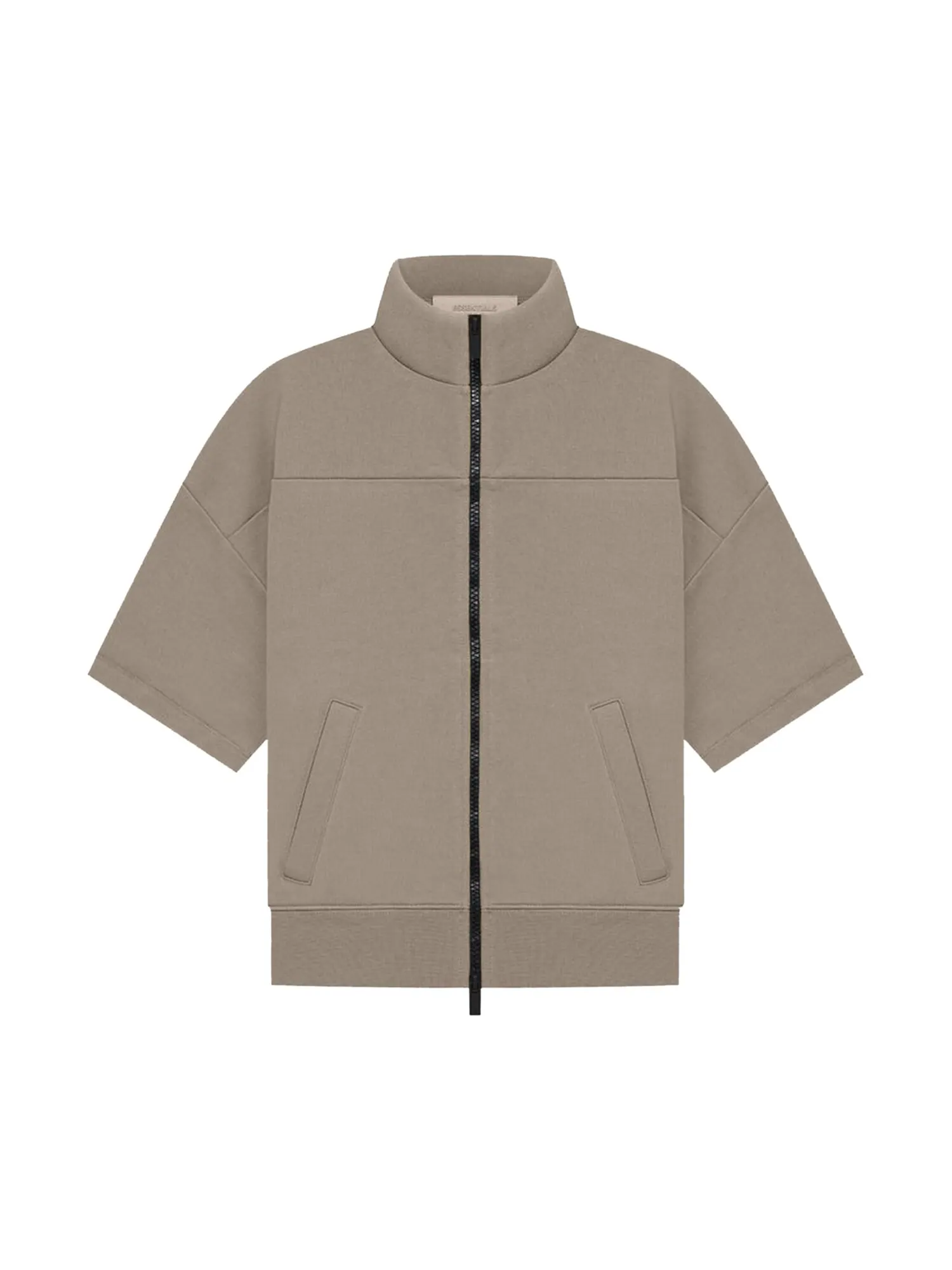 Детская куртка с короткими рукавами Fear of God Essentials — изображение 1 из 2, тауп