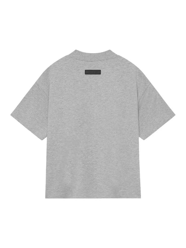 Футболка Fear of God Essentials Kids Crewneck T-Shirt — изображение 2 из 2, светлый серый