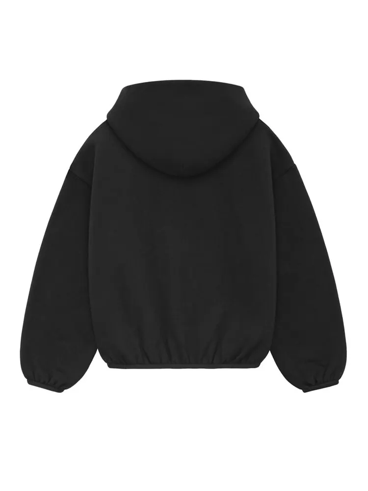 Худи Fear of God Essentials Kids Hoodie — изображение 2 из 2, черный
