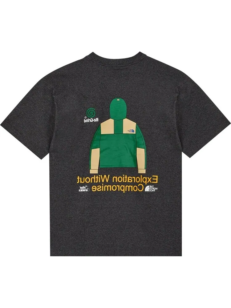 Футболка The North Face x Online Ceramics Graphic Tee 'Black Regrind' — изображение 2 из 2, черный