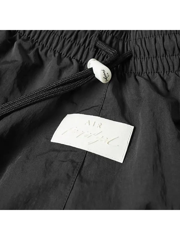 Шорты Nike x Fear of God Shorts 'Black/Light Cream' — изображение 2 из 2, черный