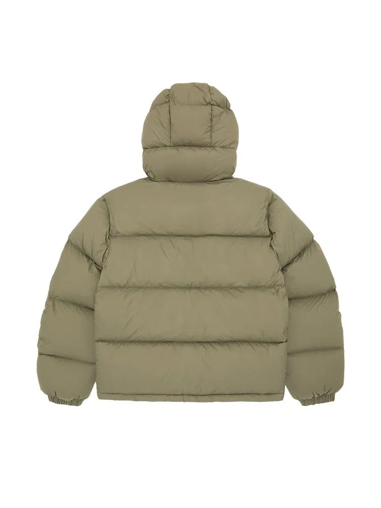 Пуховик Corteiz Bolo Down Jacket 'Olive' — изображение 2 из 2, зеленый