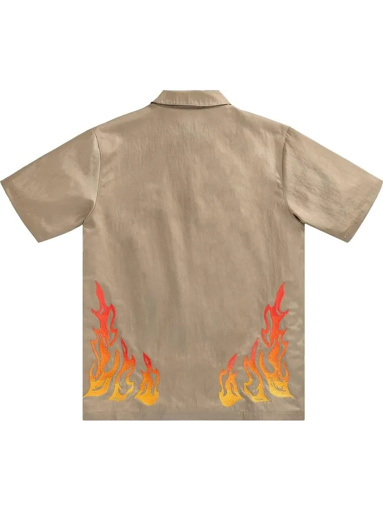 Рубашка Cactus Jack by Travis Scott x Jordan Button Down Shirt 'Khaki/University Red' — изображение 2 из 2, загар