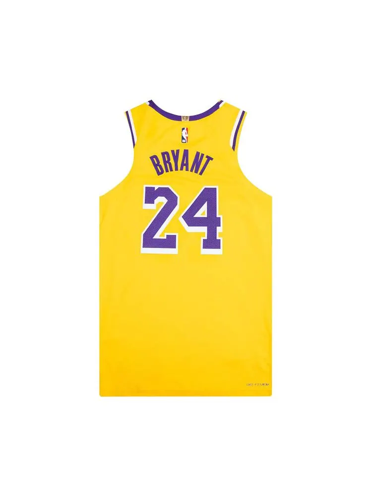 Джерси Nike Los Angeles Lakers 2022/23 Kobe Bryant Icon Edition Dri-FIT ADV Authentic Jersey — изображение 2 из 2, золото
