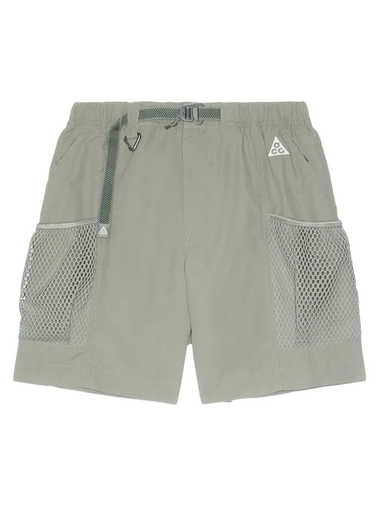 Шорты Nike ACG Snowgrass Cargo Shorts — изображение 1 из 2, темный/белый