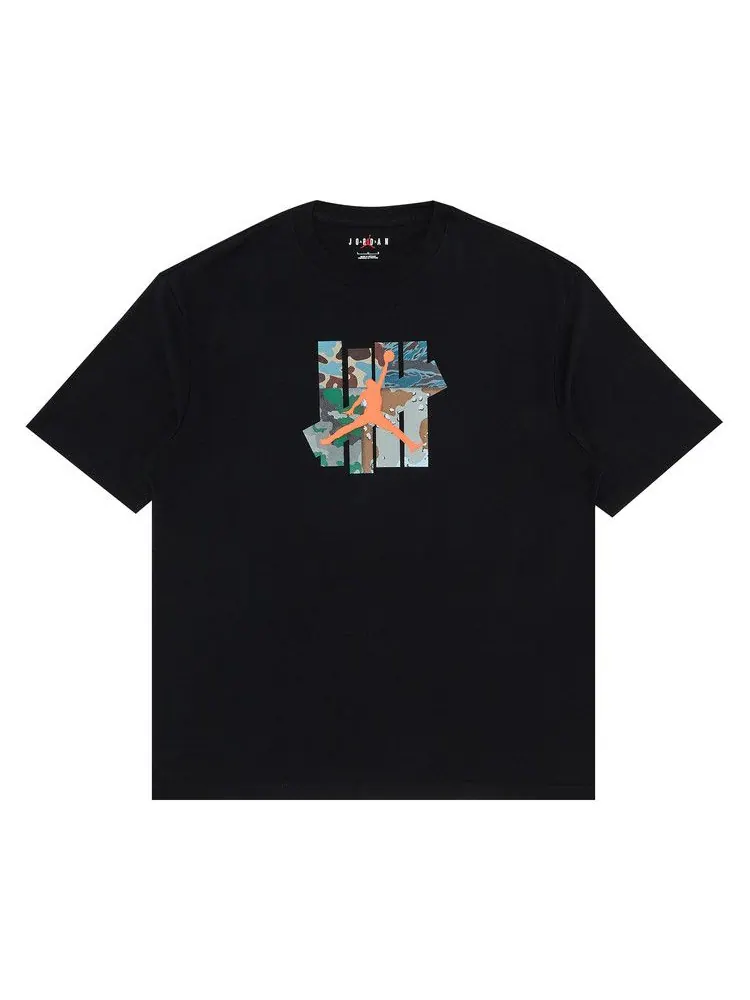 Футболка Air Jordan x Undefeated Strikes T-Shirt — изображение 1 из 3, черный