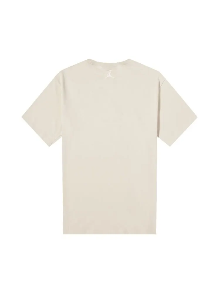 Футболка Air Jordan x A Ma Maniére Short Sleeve T-Shirt Light Orewood Brown — изображение 2 из 2, кремовый