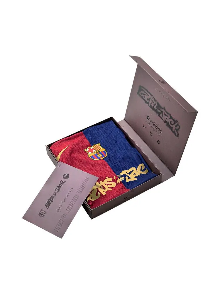 Джерси Nike FC Barcelona x Cactus Jack 2024/25 Match Home Jersey — изображение 3 из 3, красный/синий