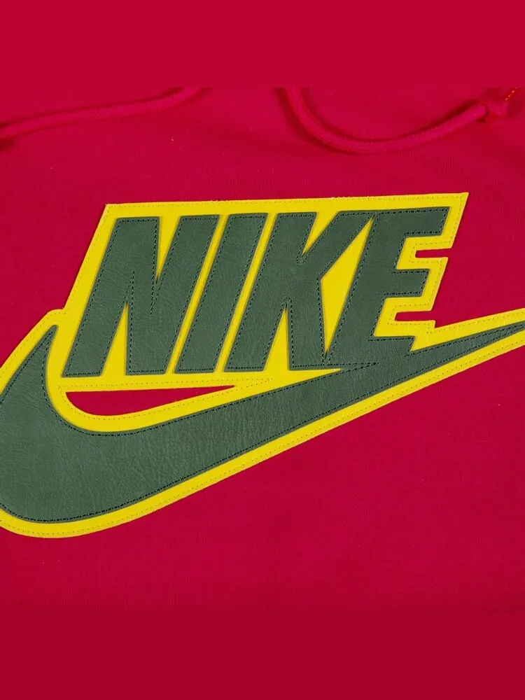 Толстовка Supreme x Nike Leather Appliqué Hooded Sweatshirt 'Red' — изображение 2 из 2, красный