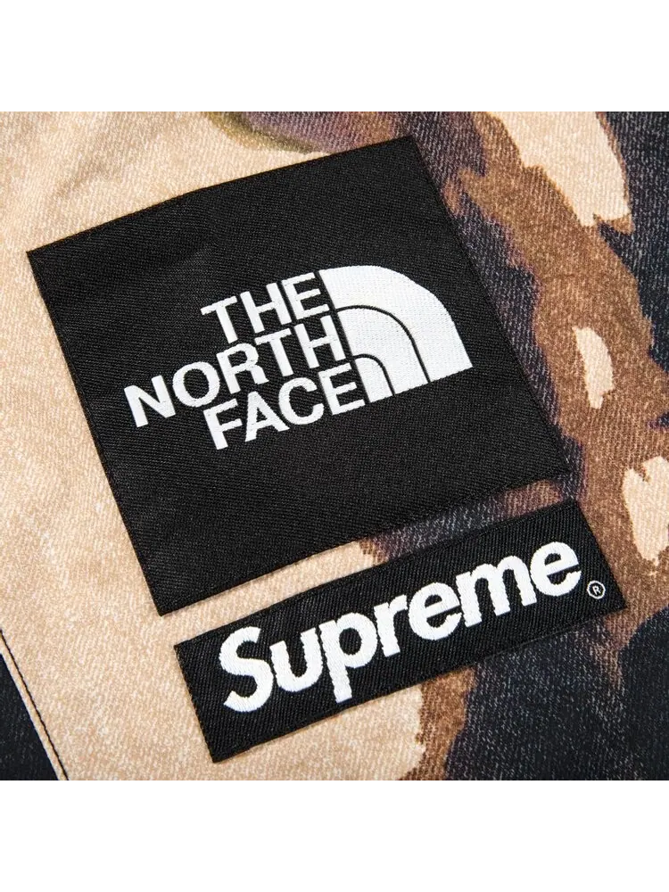 Куртка Supreme x The North Face Bleached Denim Print Mountain Jacket 'Black' — изображение 3 из 3, черный