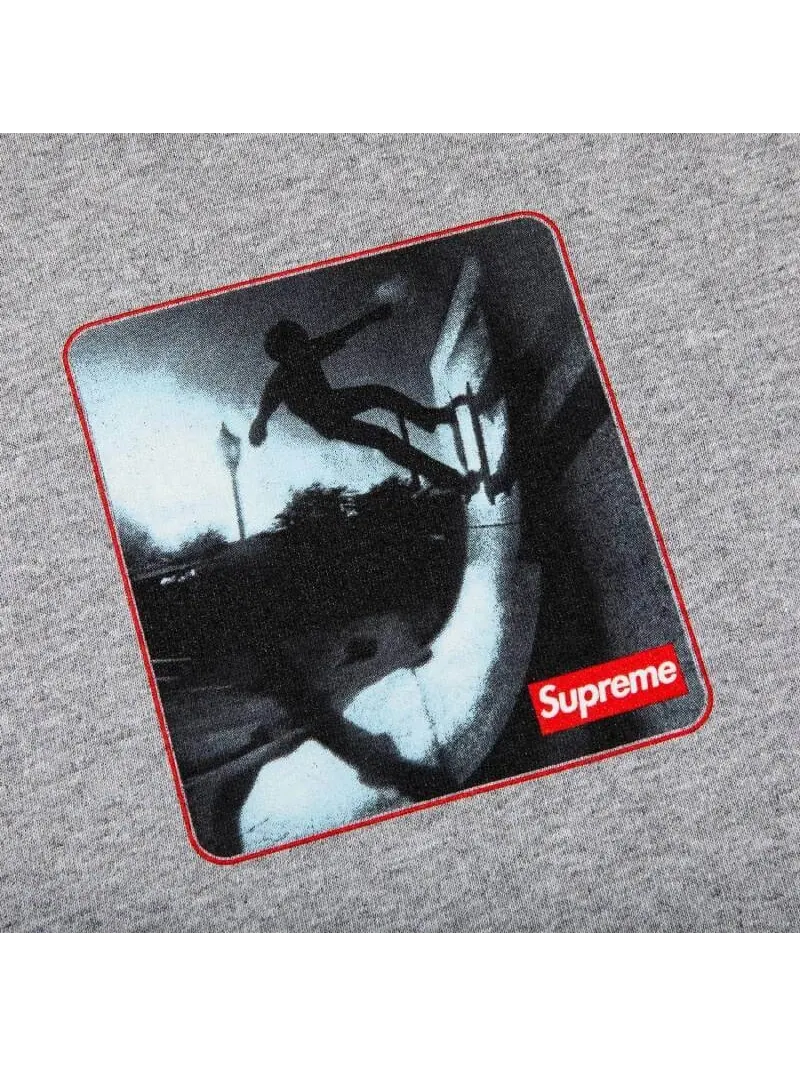 Футболка Supreme Shadow — изображение 2 из 2, серый