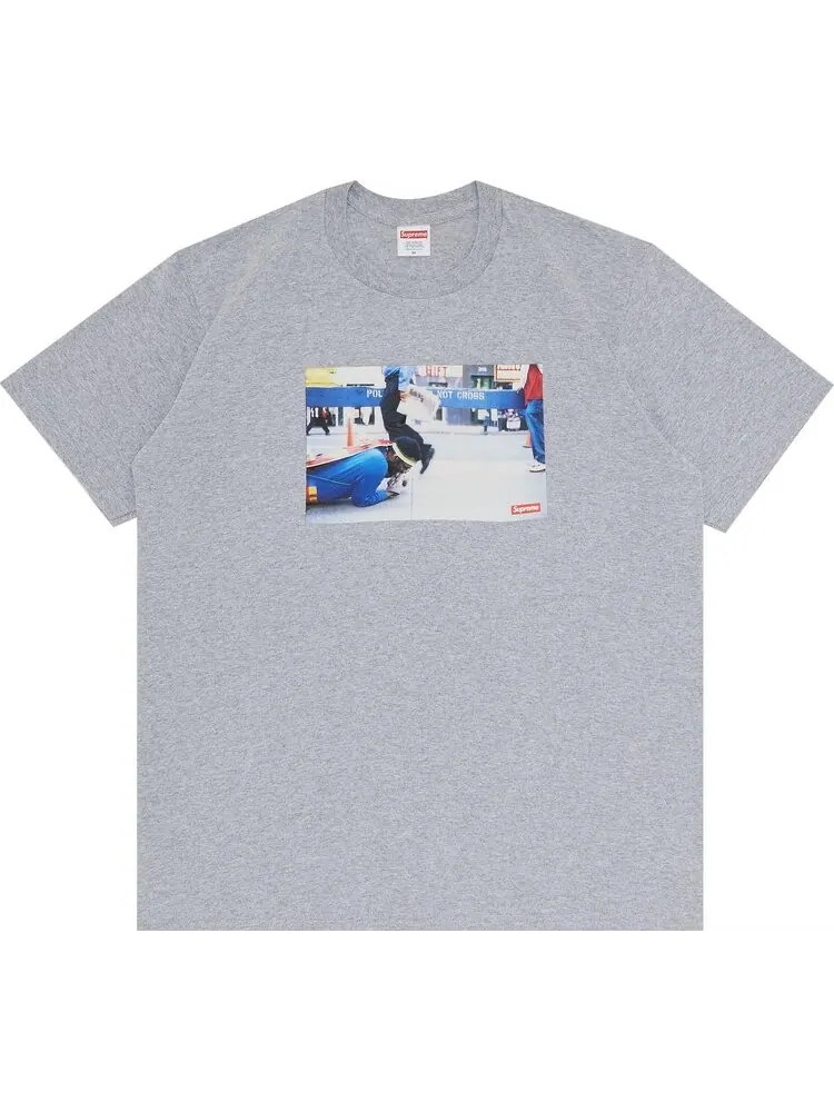 Футболка Supreme x Pope.L Training Crawl Tee 'Heather Grey' — изображение 1 из 3, серый