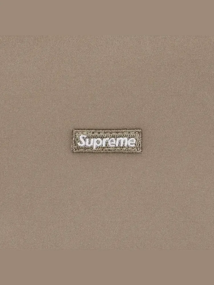 Спортивные штаны Supreme WINDSTOPPER, цвет «тауп» — изображение 3 из 3