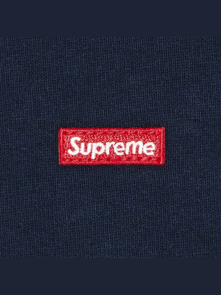 Толстовка Supreme Small Box Hooded Sweatshirt — изображение 2 из 2, темно-синий