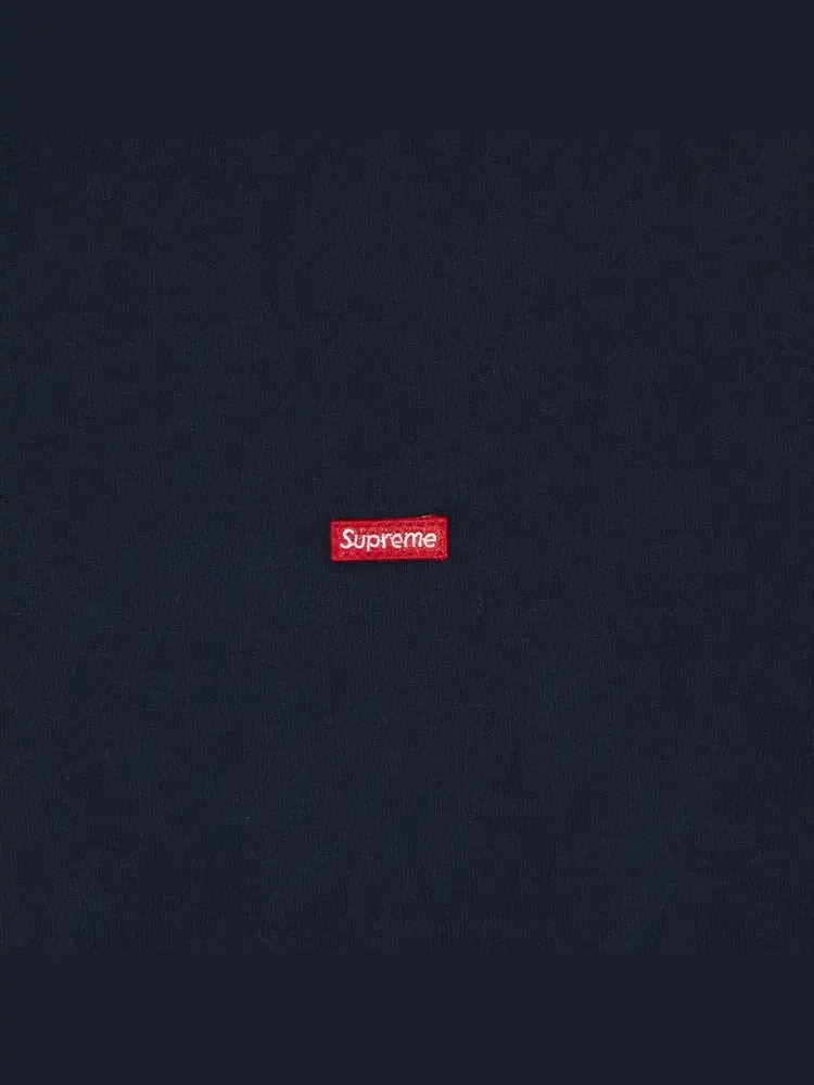 Толстовка Supreme Small Box Hooded Sweatshirt — изображение 2 из 2, синий