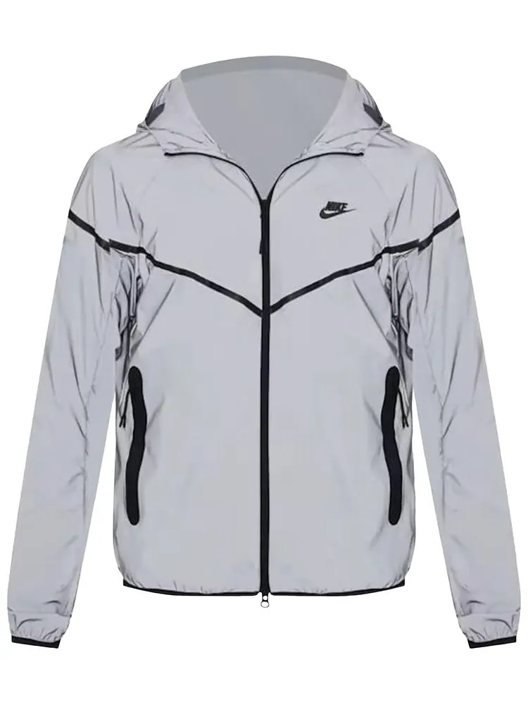 Куртка Nike Tech Woven Flash Jacket 'Reflect Silver/Black' — изображение 1 из 1, серебристый/черный