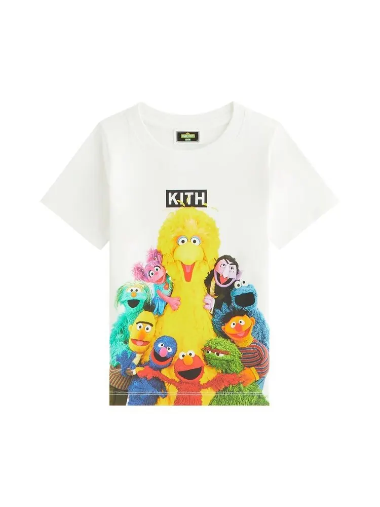 Футболка Kith Kids x Sesame Street Group Hug Tee White — изображение 1 из 2, белый
