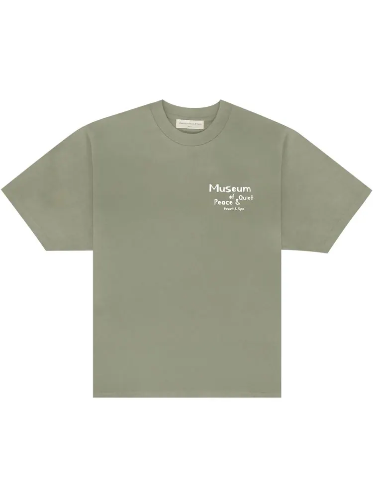 Футболка Museum of Peace & Quiet Museum of Peace & Quiet Resort T-Shirt 'Olive' — изображение 1 из 2, зеленый