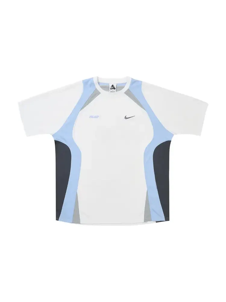 Футболка Palace x Nike — изображение 1 из 2, белый