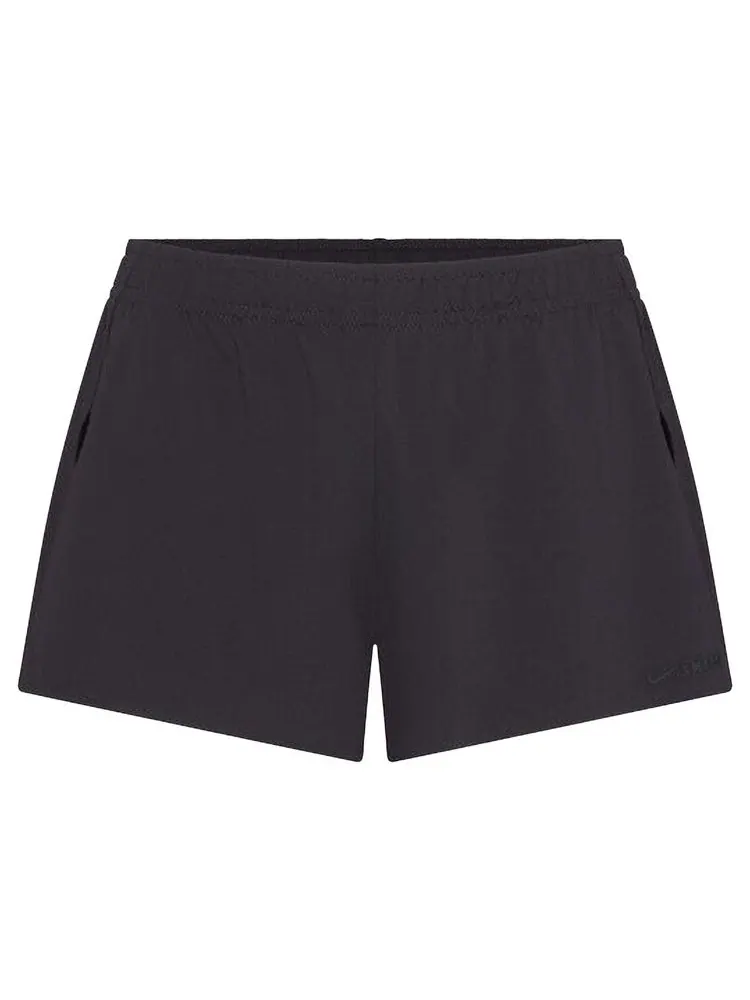 Шорты NikeSKIMS Airy Mini Short — изображение 1 из 1, обсидиан