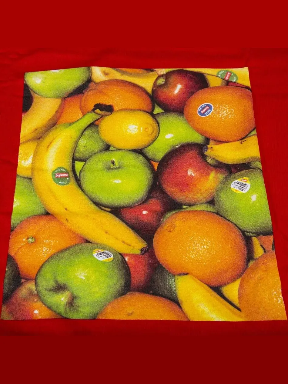 Футболка Supreme Fruit — изображение 3 из 3, красный