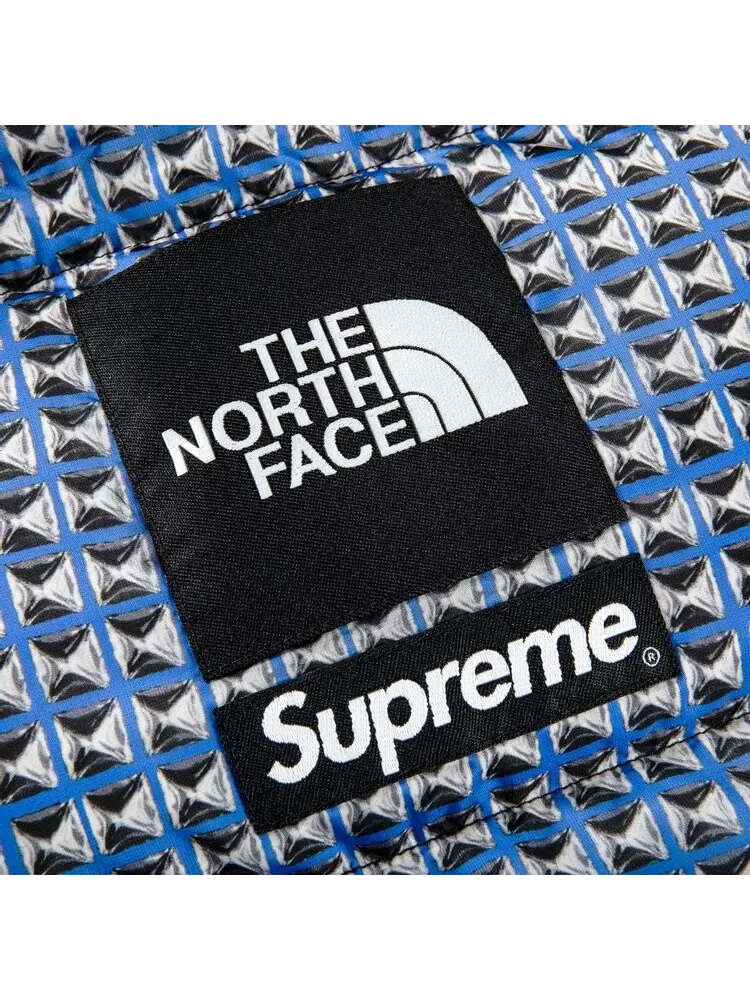 Куртка Supreme x The North Face Studded Nuptse Jacket 'Royal' — изображение 2 из 2, синий