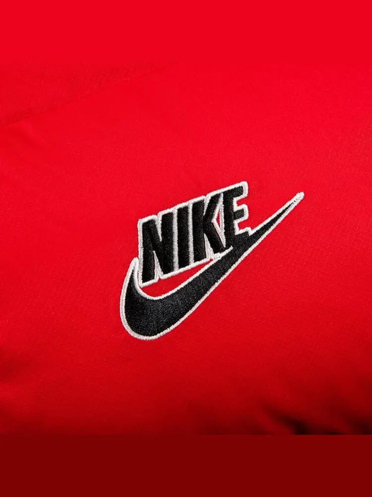 Куртка Supreme x Nike Reversible Puffy Jacket 'Red' — изображение 3 из 3, красный