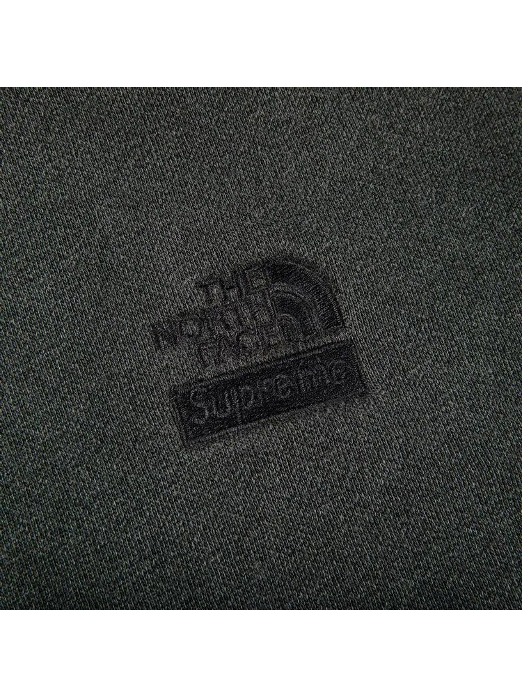 Толстовка Supreme x The North Face Pigment Printed Crewneck 'Black' — изображение 2 из 2, черный