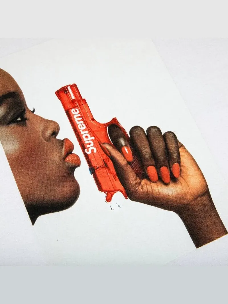 Футболка Supreme Water Pistol — изображение 2 из 2, белый