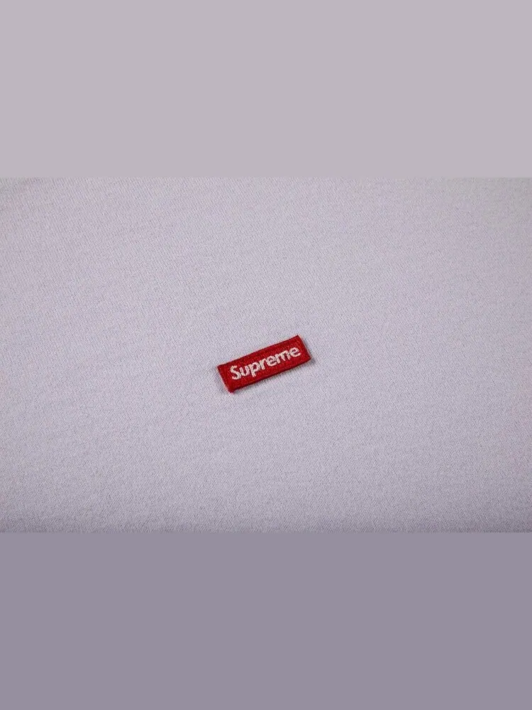 Футболка Supreme Small Box Tee 'Lavender' — изображение 2 из 2, фиолетовый