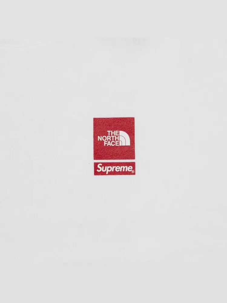 Толстовка Supreme x The North Face Crewneck — изображение 3 из 3, белый