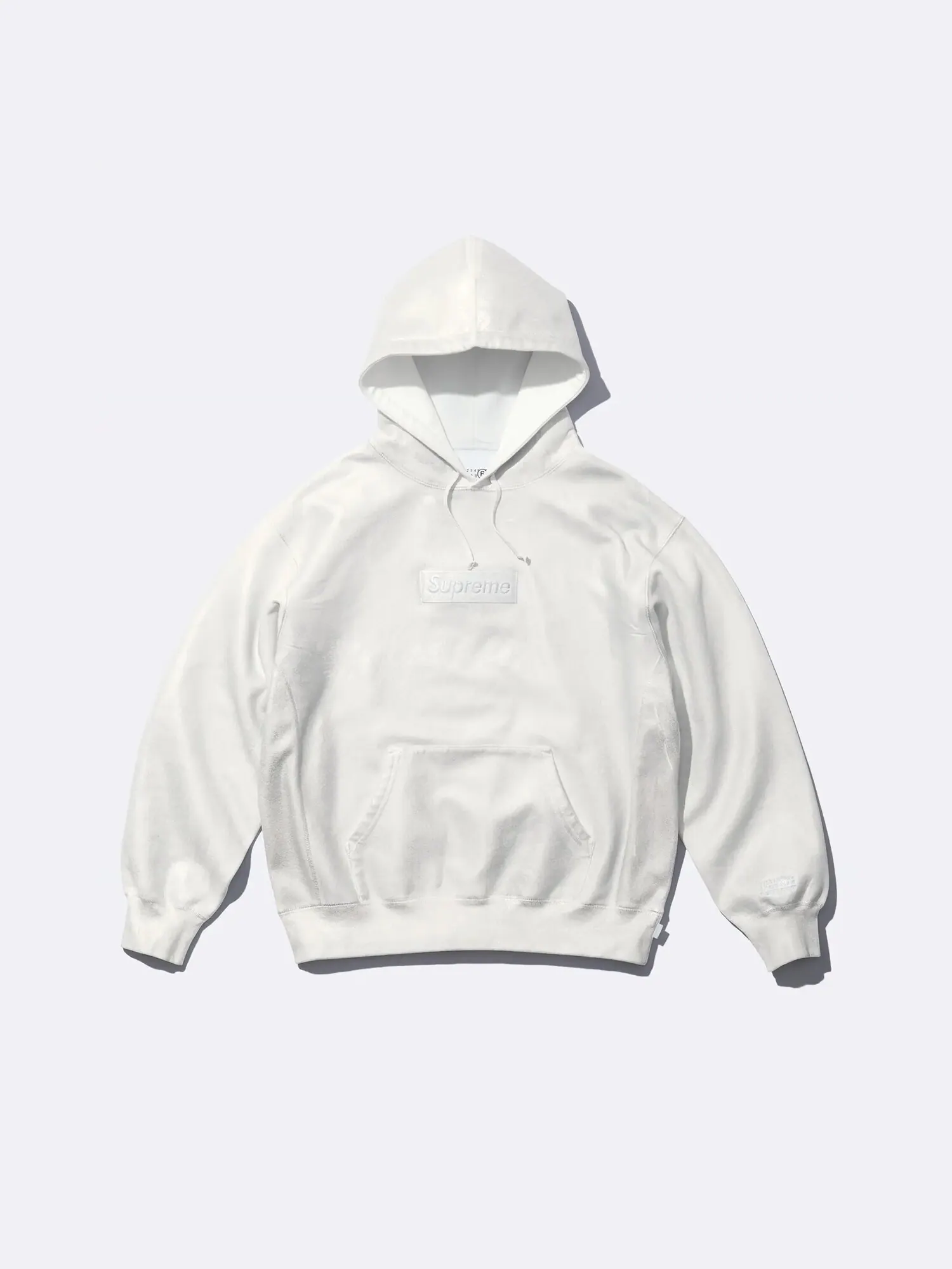 Толстовка Supreme x MM6 Maison Margiela Foil Box Logo белая — изображение 1 из 5, белый