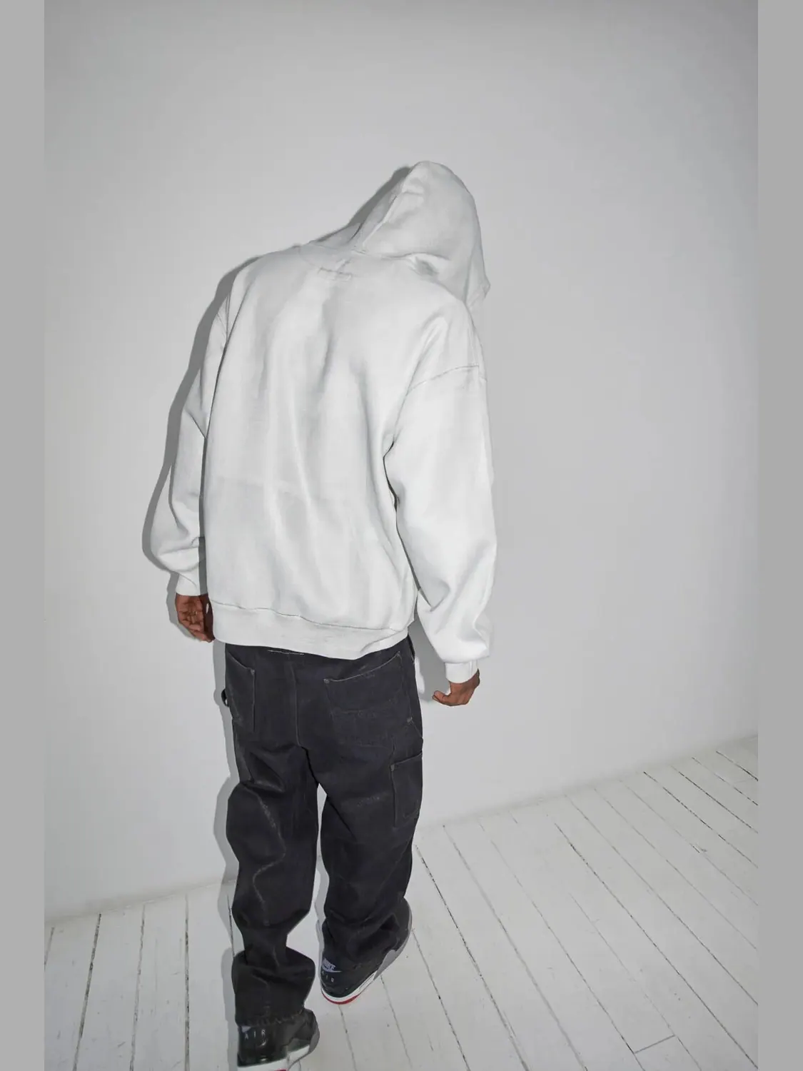Толстовка Supreme x MM6 Maison Margiela Foil Box Logo белая — изображение 4 из 5, белый